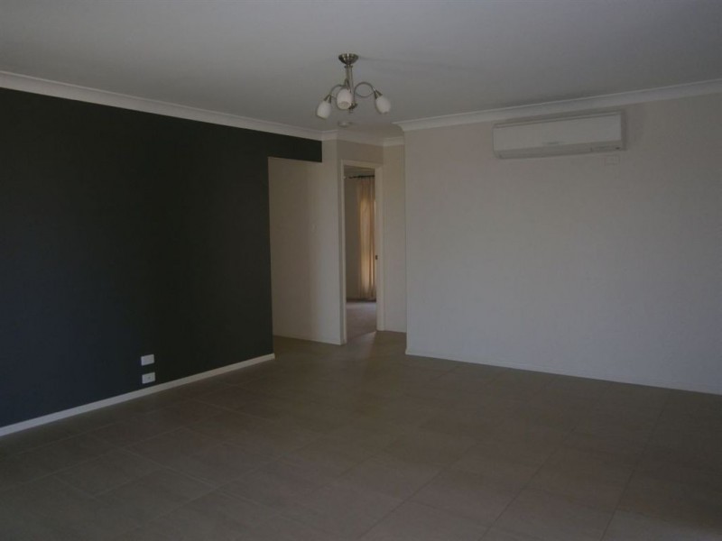 171 Handley Street, Darling Heights QLD 4350
