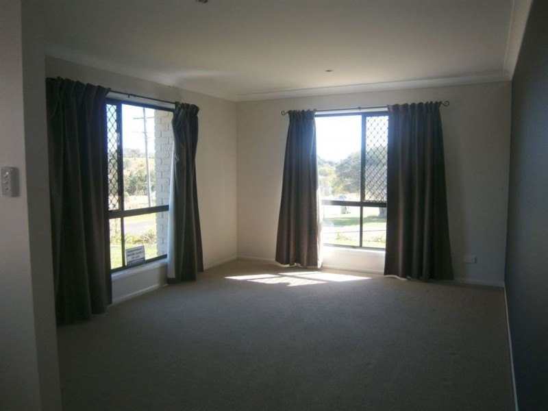 171 Handley Street, Darling Heights QLD 4350
