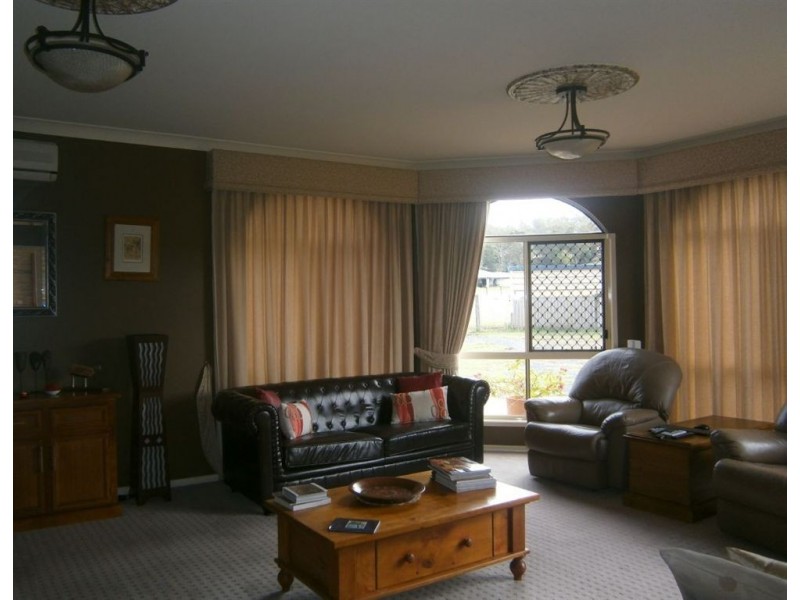 13 Tranter Street, Top Camp QLD 4350