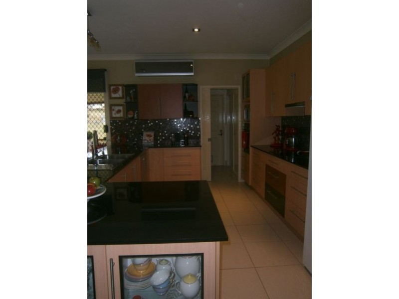 13 Tranter Street, Top Camp QLD 4350