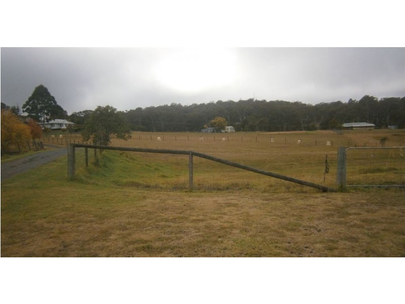 13 Tranter Street, Top Camp QLD 4350