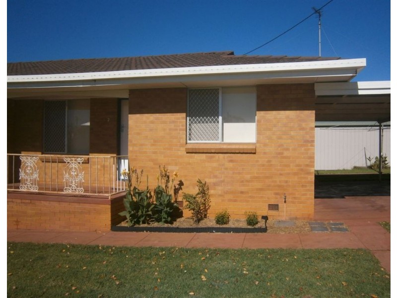 2/2 Tame Street (cnr Klein Street), South Toowoomba QLD 4350