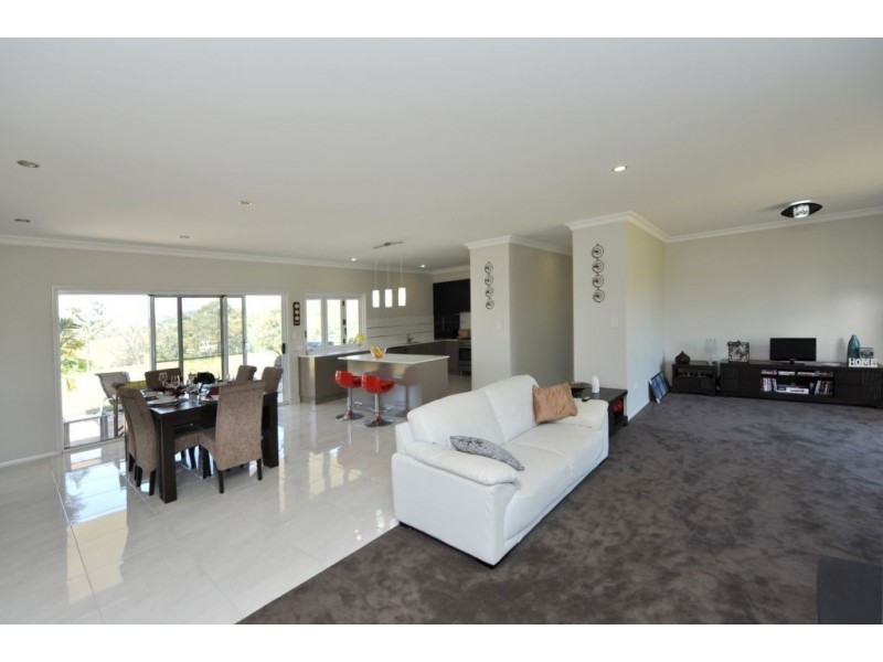 283 Boland Road, Hodgson Vale QLD 4352