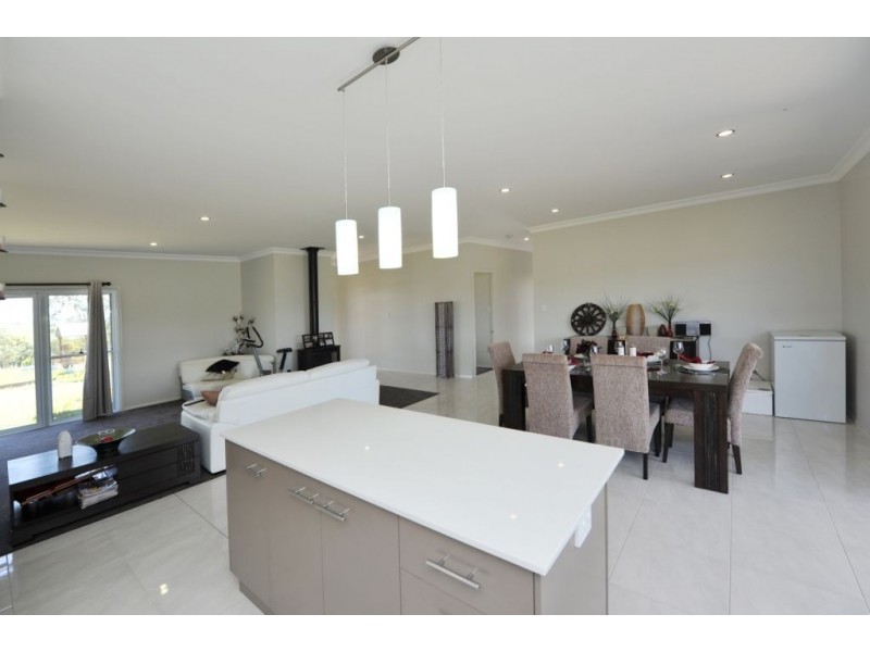 283 Boland Road, Hodgson Vale QLD 4352