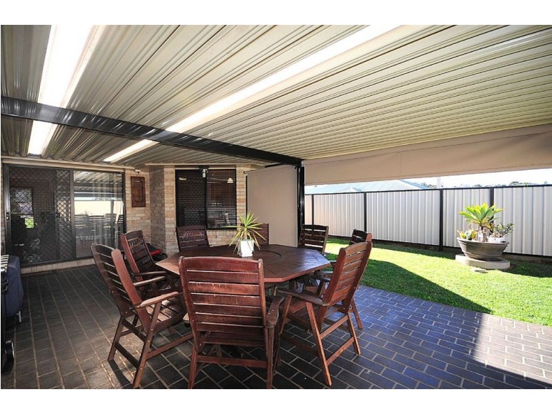 18 Patron Crescent, Glenvale QLD 4350
