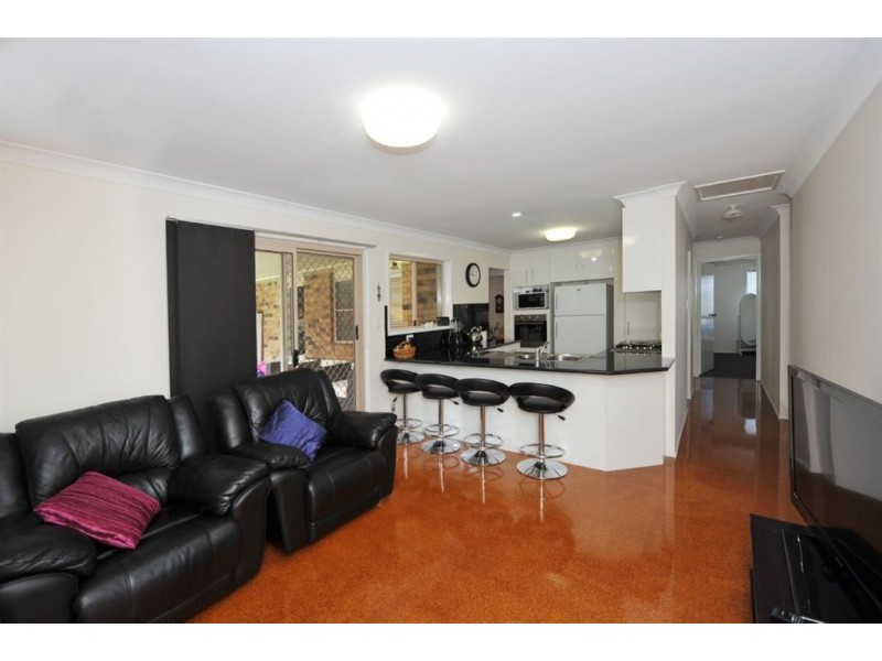 16 Kayser Court, Darling Heights QLD 4350