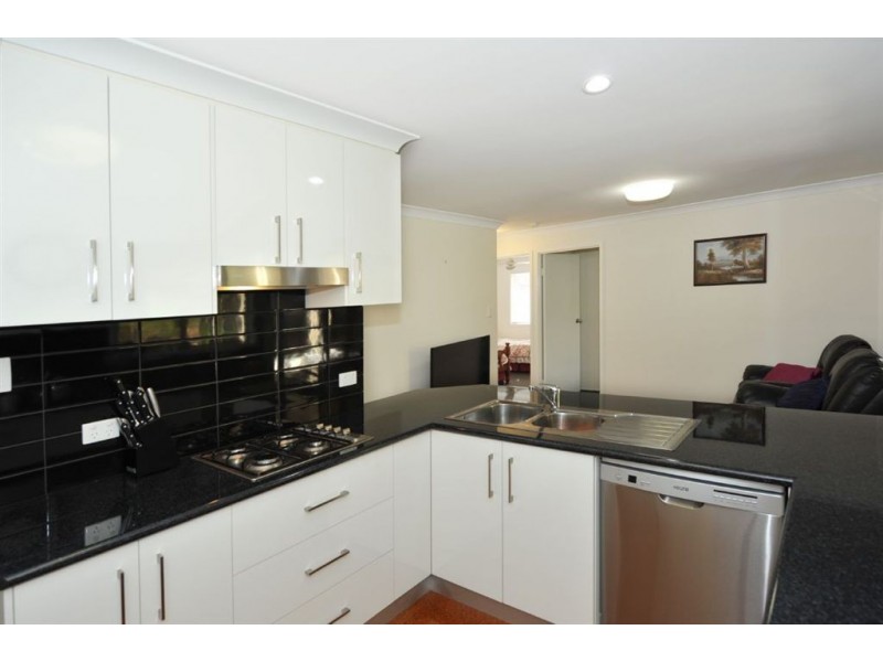 16 Kayser Court, Darling Heights QLD 4350