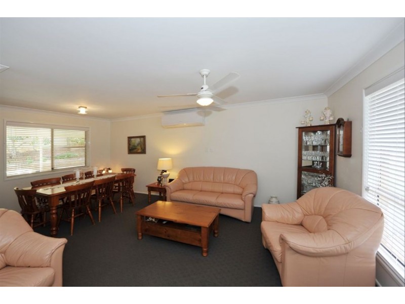 16 Kayser Court, Darling Heights QLD 4350