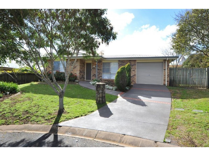 16 Kayser Court, Darling Heights QLD 4350