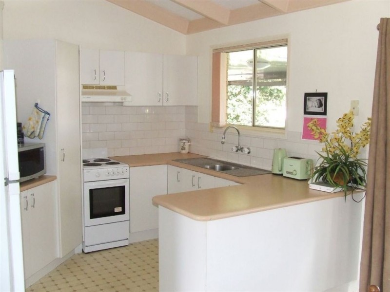 11 Evergreen Court, Glenvale QLD 4350