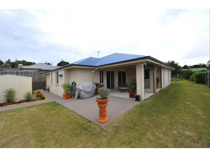 94a Hogg Street, Wilsonton QLD 4350