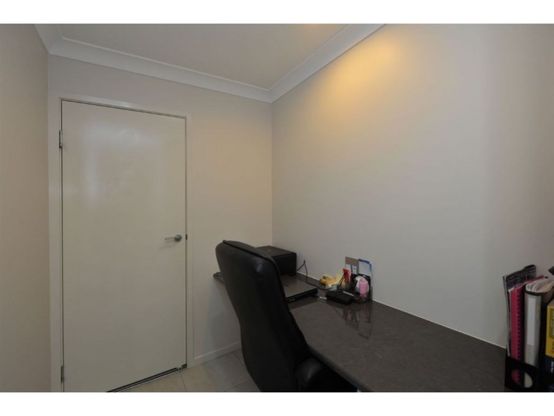 94a Hogg Street, Wilsonton QLD 4350