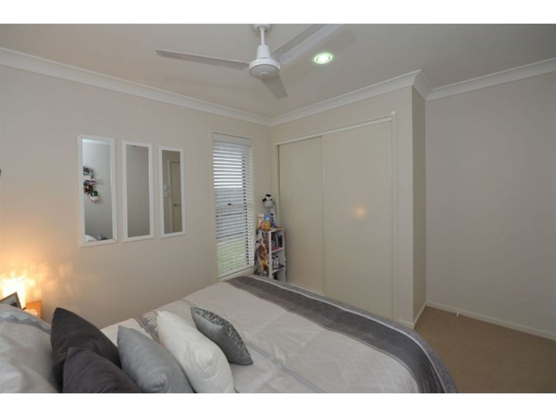 94a Hogg Street, Wilsonton QLD 4350