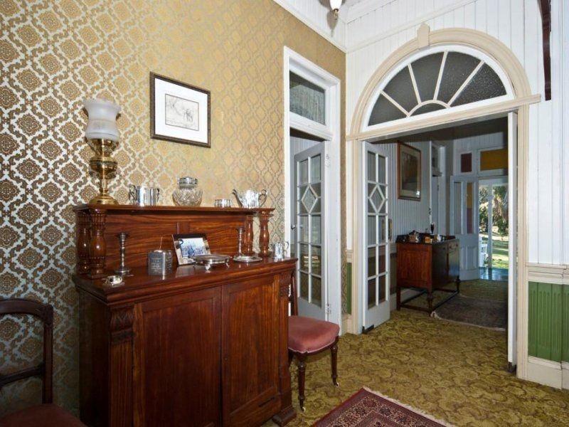 13314 New England Highway, Cambooya QLD 4358