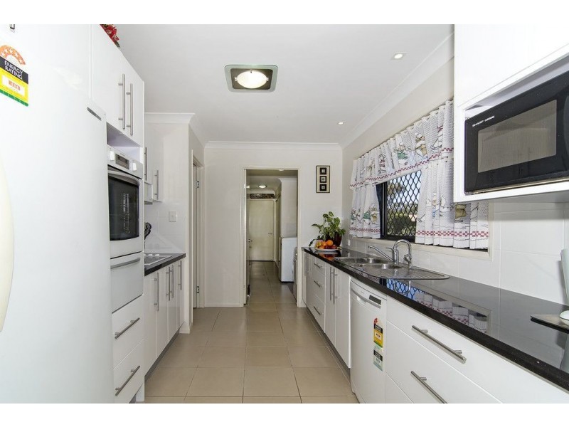 17 Gore Street, Cambooya QLD 4358