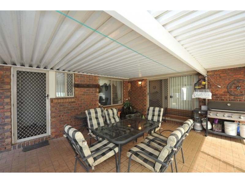 10 Belclaire Drive, Westbrook QLD 4350