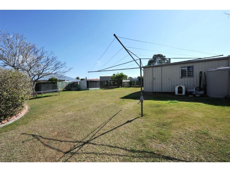 10 Belclaire Drive, Westbrook QLD 4350