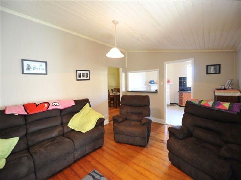 49 Priest Street, Rockville QLD 4350