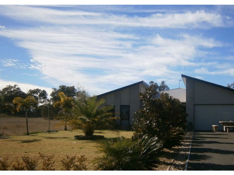 118 Short Street, Pittsworth QLD 4356