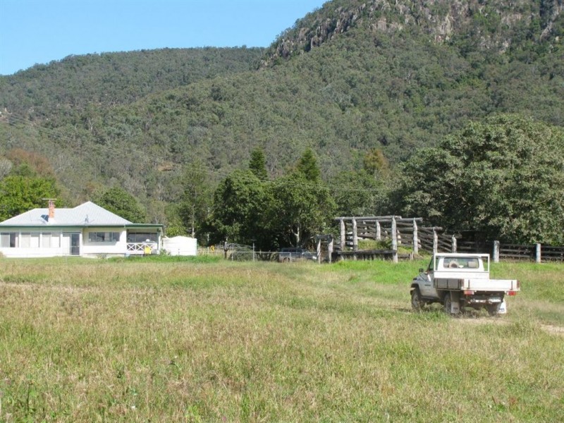1318 Neurum Road, Kilcoy QLD 4515