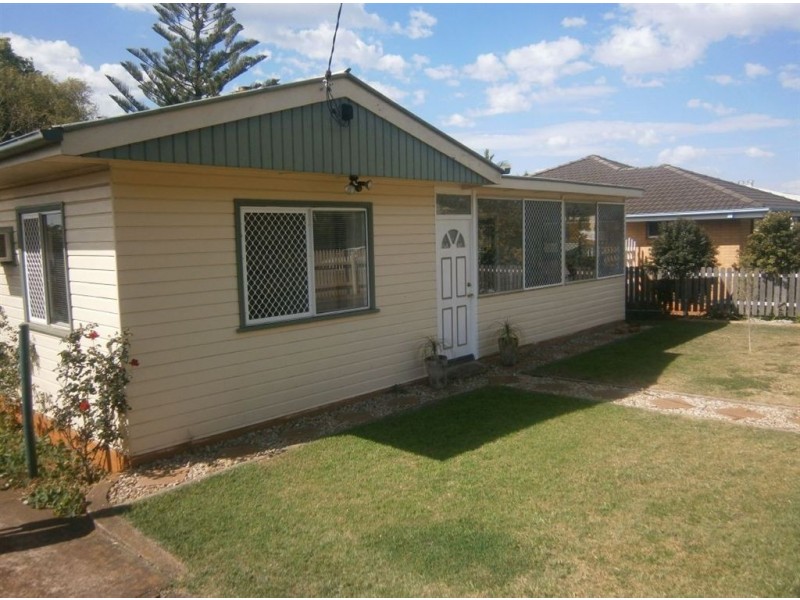 3B Dunne Street, Newtown QLD 4350