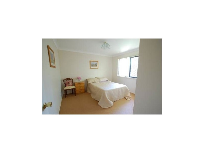 8 Flamingo Road, Highfields QLD 4352