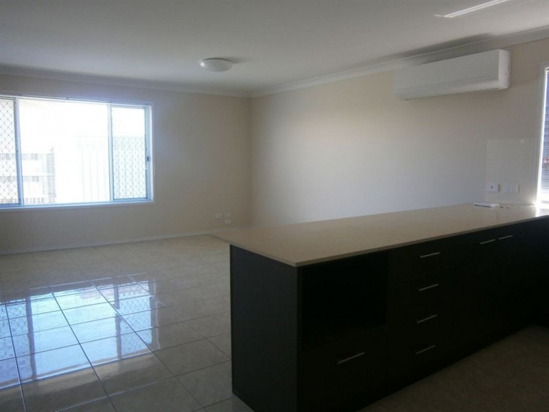 204 Nelson Street, Kearneys Spring QLD 4350
