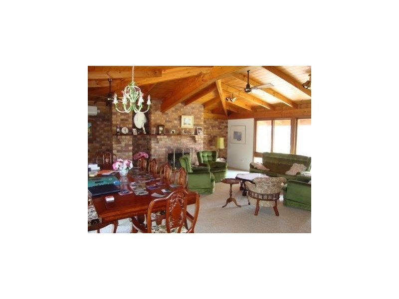 - Cecil Plains Road, Aubigny QLD 4401