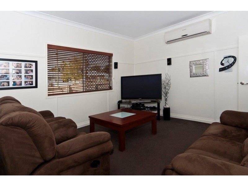 1/13 Monash Street, Newtown QLD 4350