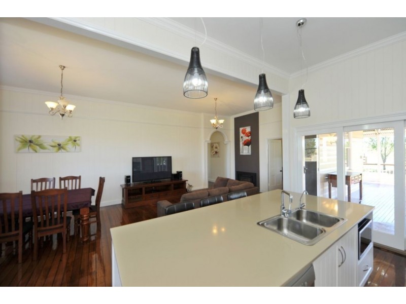 319 Wyreema-Cambooya Road, Cambooya QLD 4358