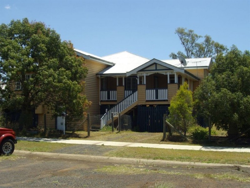 25 Dalby Street, Jandowae QLD 4410