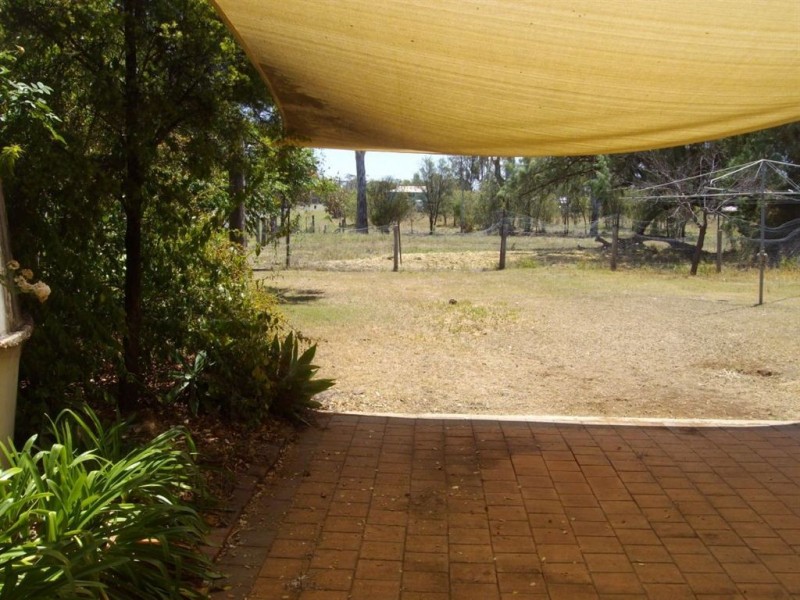 25 Dalby Street, Jandowae QLD 4410