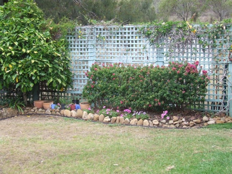 32 Meadows Road, Withcott QLD 4352