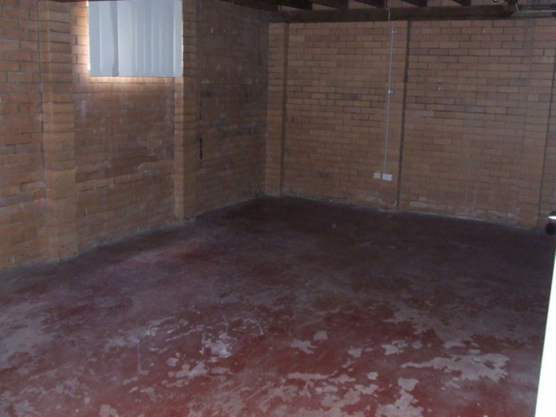 21 Martini Street, Mount Lofty QLD 4350