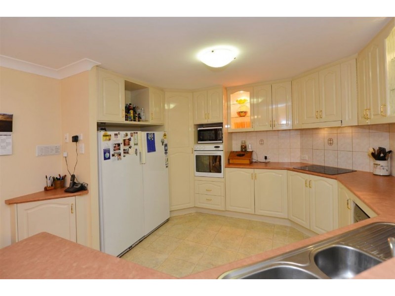 7 St Andrews Court, Middle Ridge QLD 4350