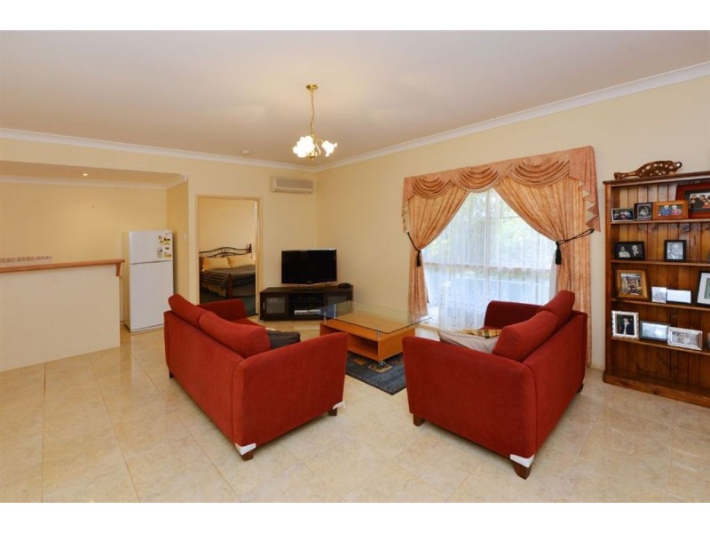 7 St Andrews Court, Middle Ridge QLD 4350