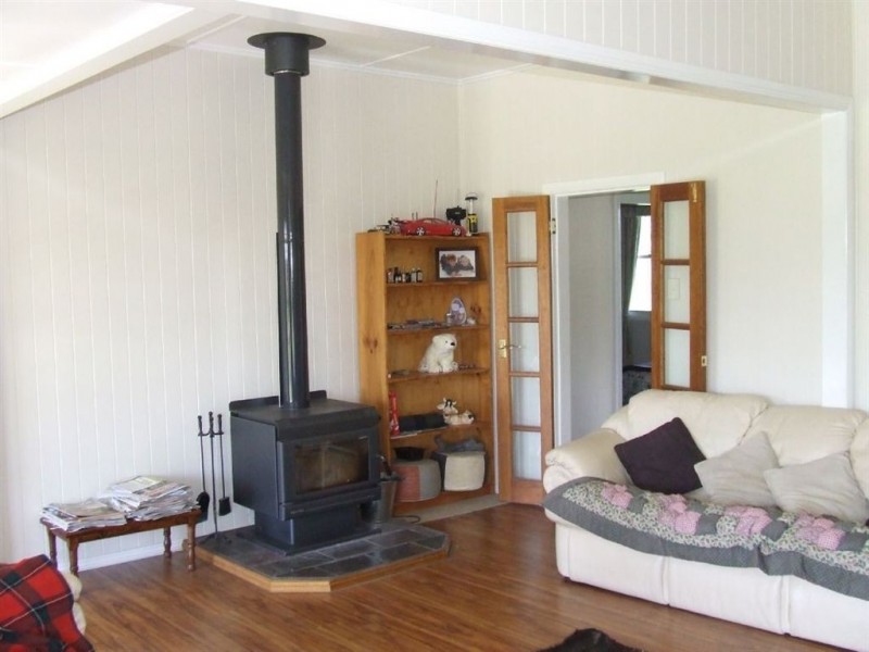 2 Harrow Street, Greenmount QLD 4359