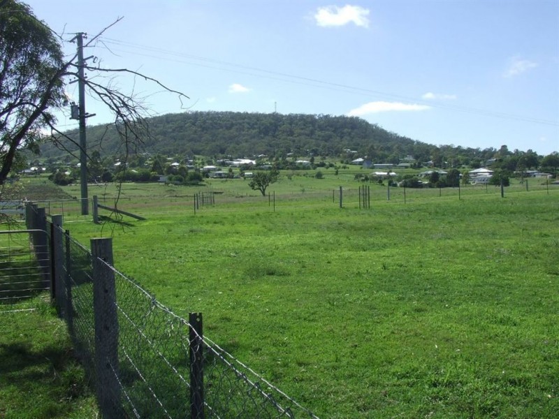 2 Harrow Street, Greenmount QLD 4359