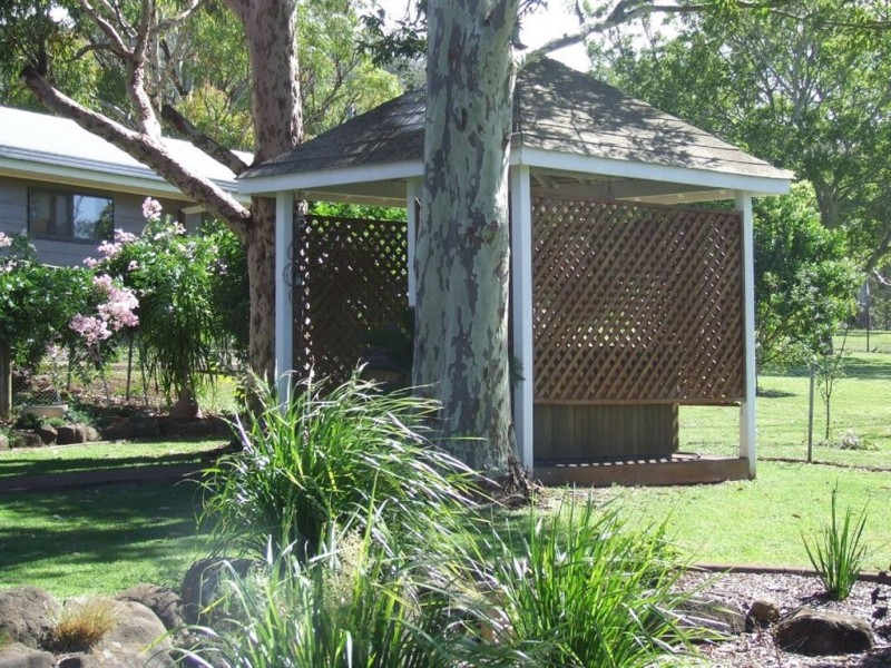 686-694 Anzac Avenue, Drayton QLD 4350