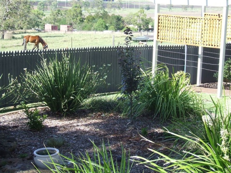 686-694 Anzac Avenue, Drayton QLD 4350