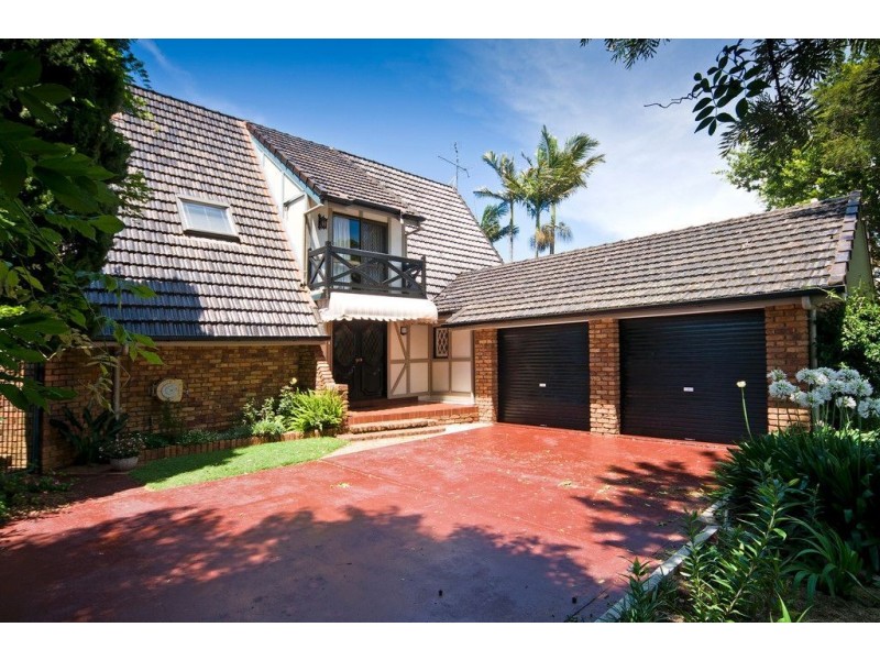 2 Yandilla Street, Newtown QLD 4350