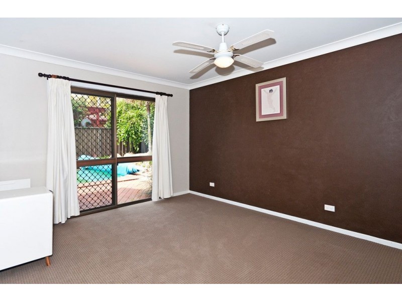 2 Yandilla Street, Newtown QLD 4350