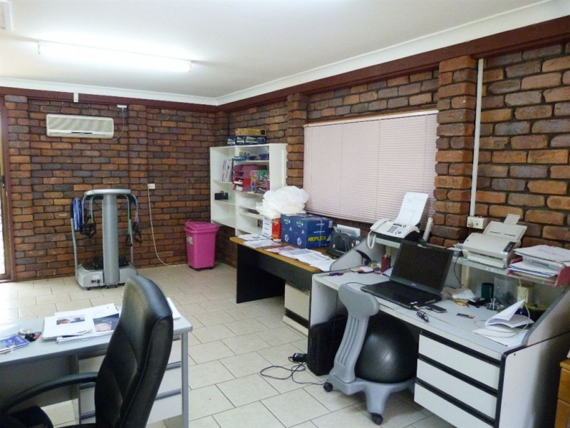 90 Platz Street, Darling Heights QLD 4350