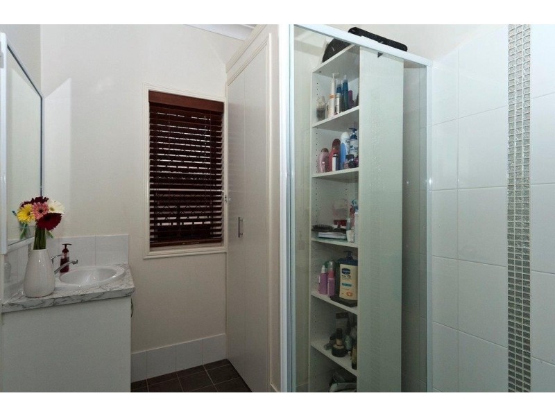 1/13 Monash Street, Newtown QLD 4350