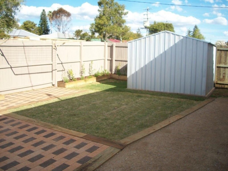 1/13 Monash Street, Newtown QLD 4350