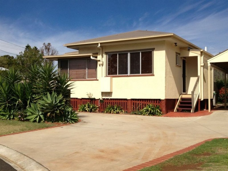 1/13 Monash Street, Newtown QLD 4350