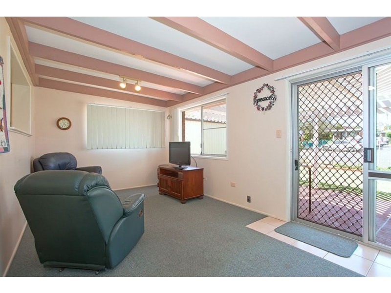 50 Lotus Crescent, Centenary Heights QLD 4350