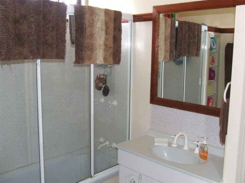 248 Taylor Street, Newtown QLD 4350