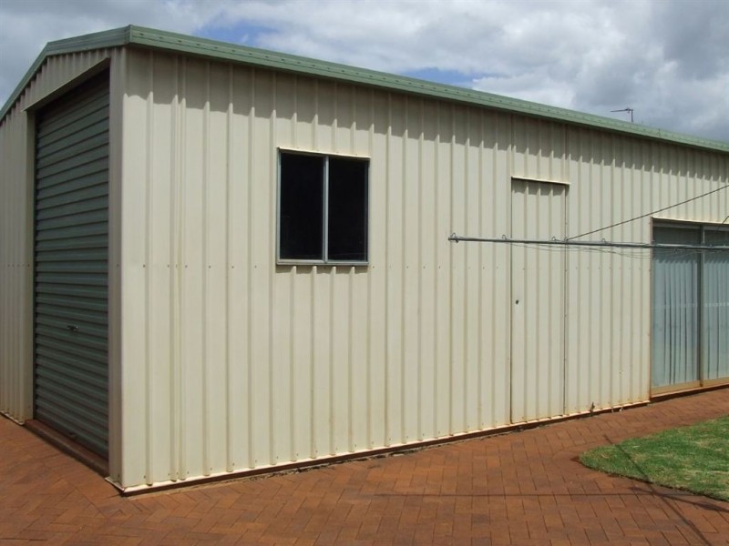 248 Taylor Street, Newtown QLD 4350