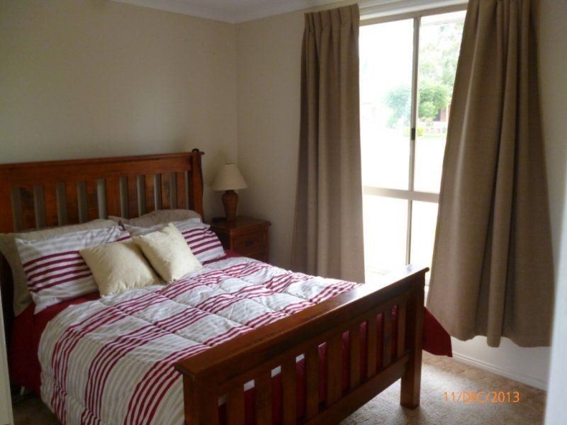 7 Russell Court, Wyreema QLD 4352